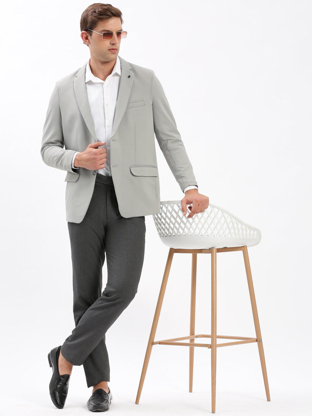 Men's Grey Slim Fit Notched Lapel Single-Breasted Casual Blazer