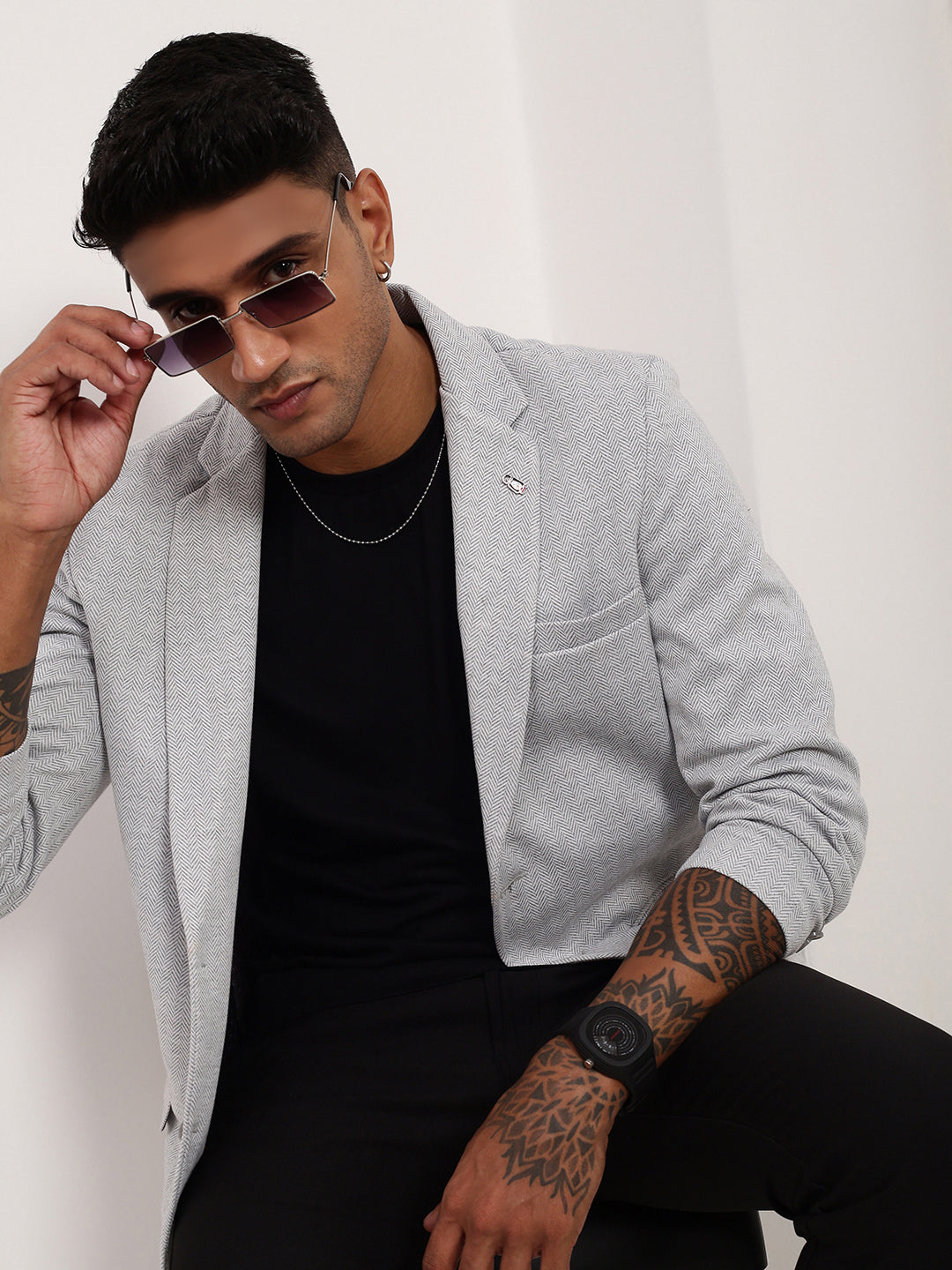 Men's Grey Solid Single-Breasted Blazer