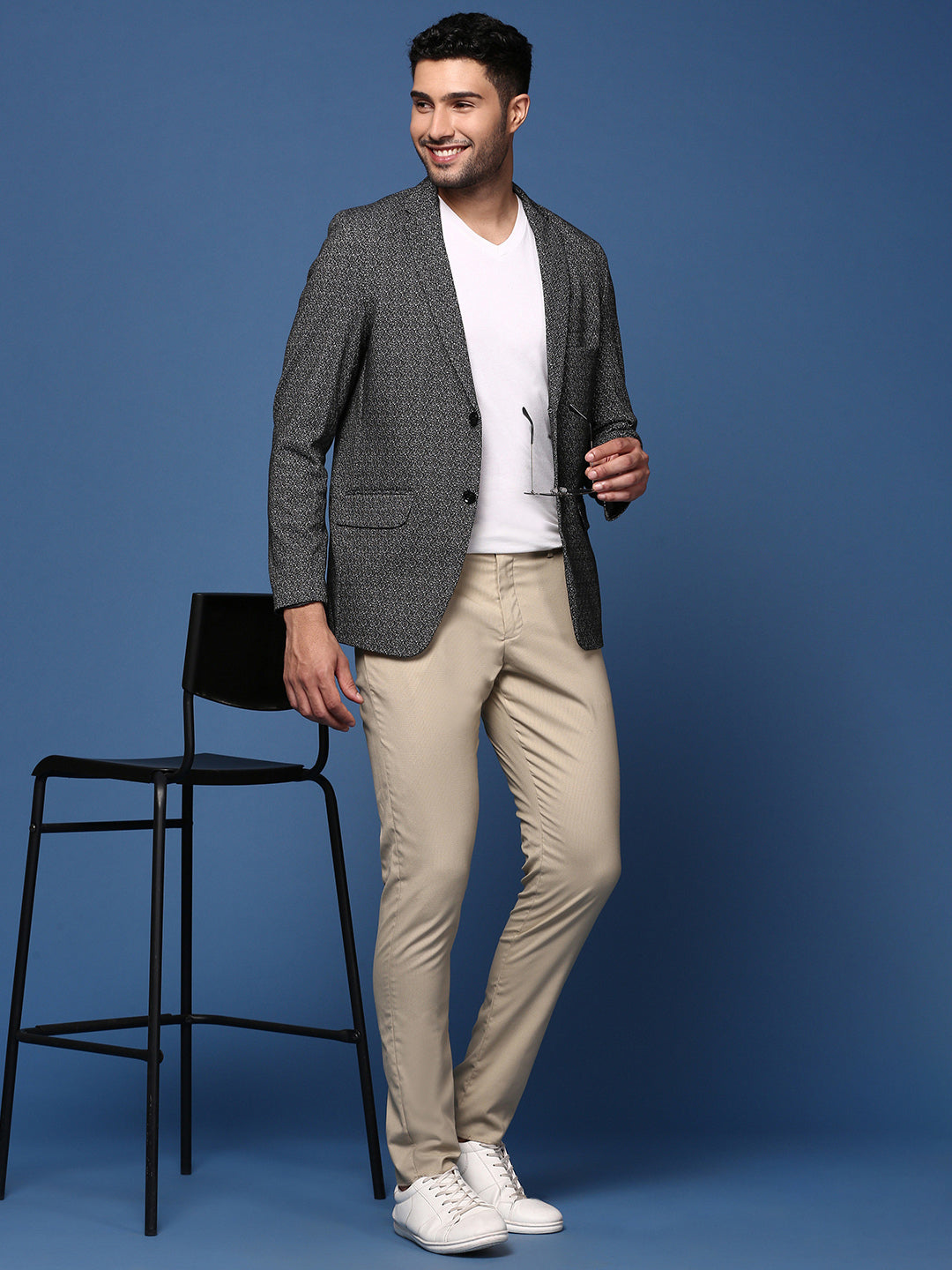 Men's Black Self Designed Slim Fit Single Breasted Blazer