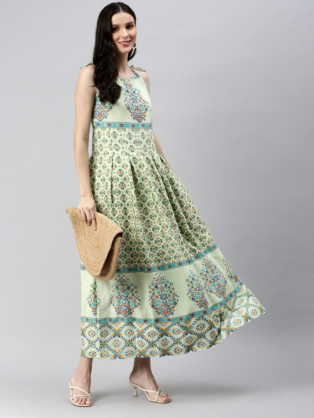 Women's Green Floral Printed Pleated Fit and Flare Kurta