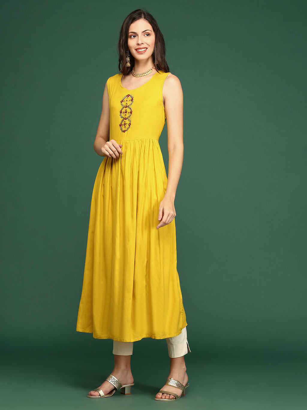 Women's Green Round Neck Sleeveless Ankle Length Empire Anarkali Kurta