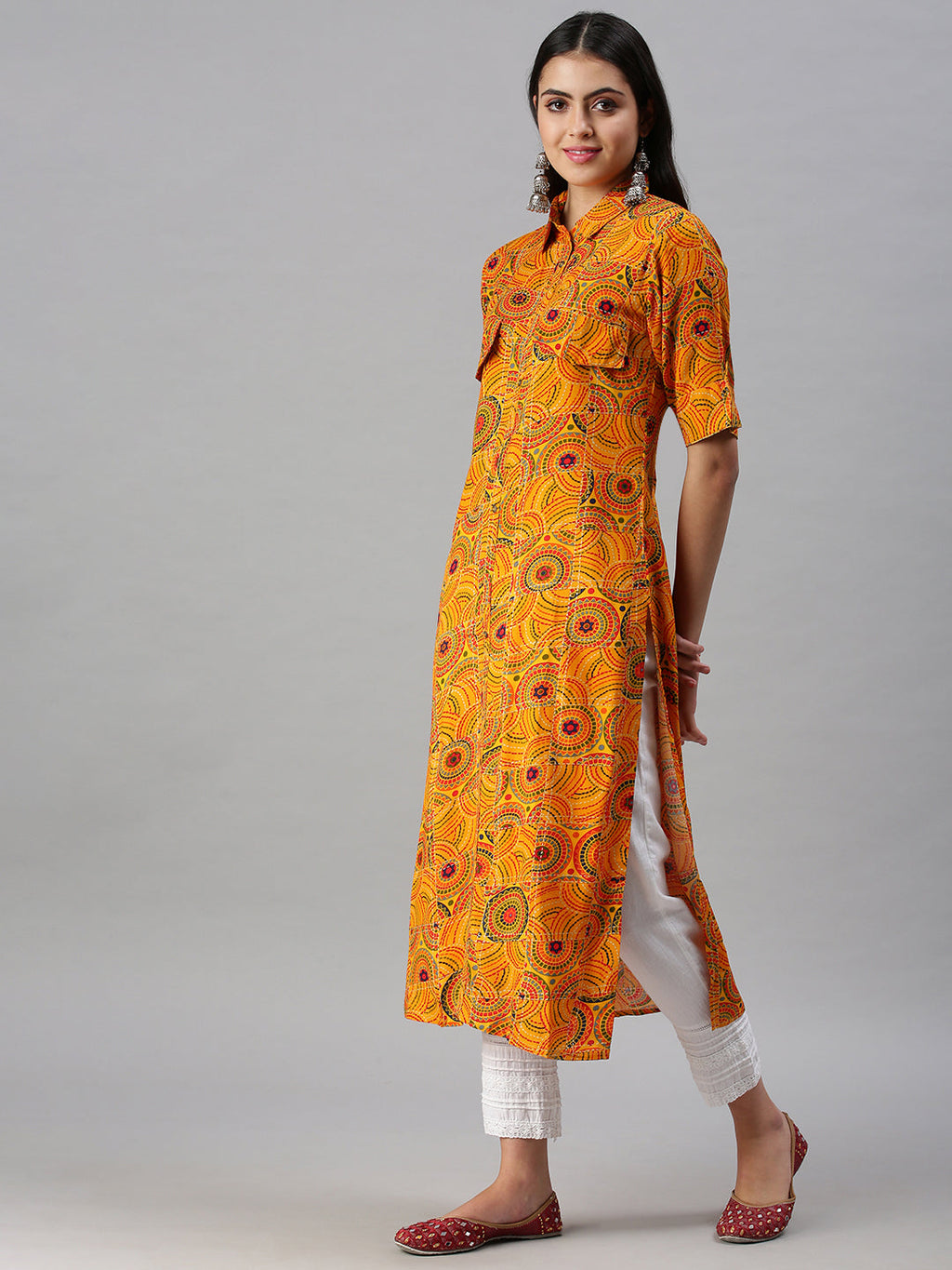 Women's Yellow Ethnic Motifs Printed Cotton Straight Kurta