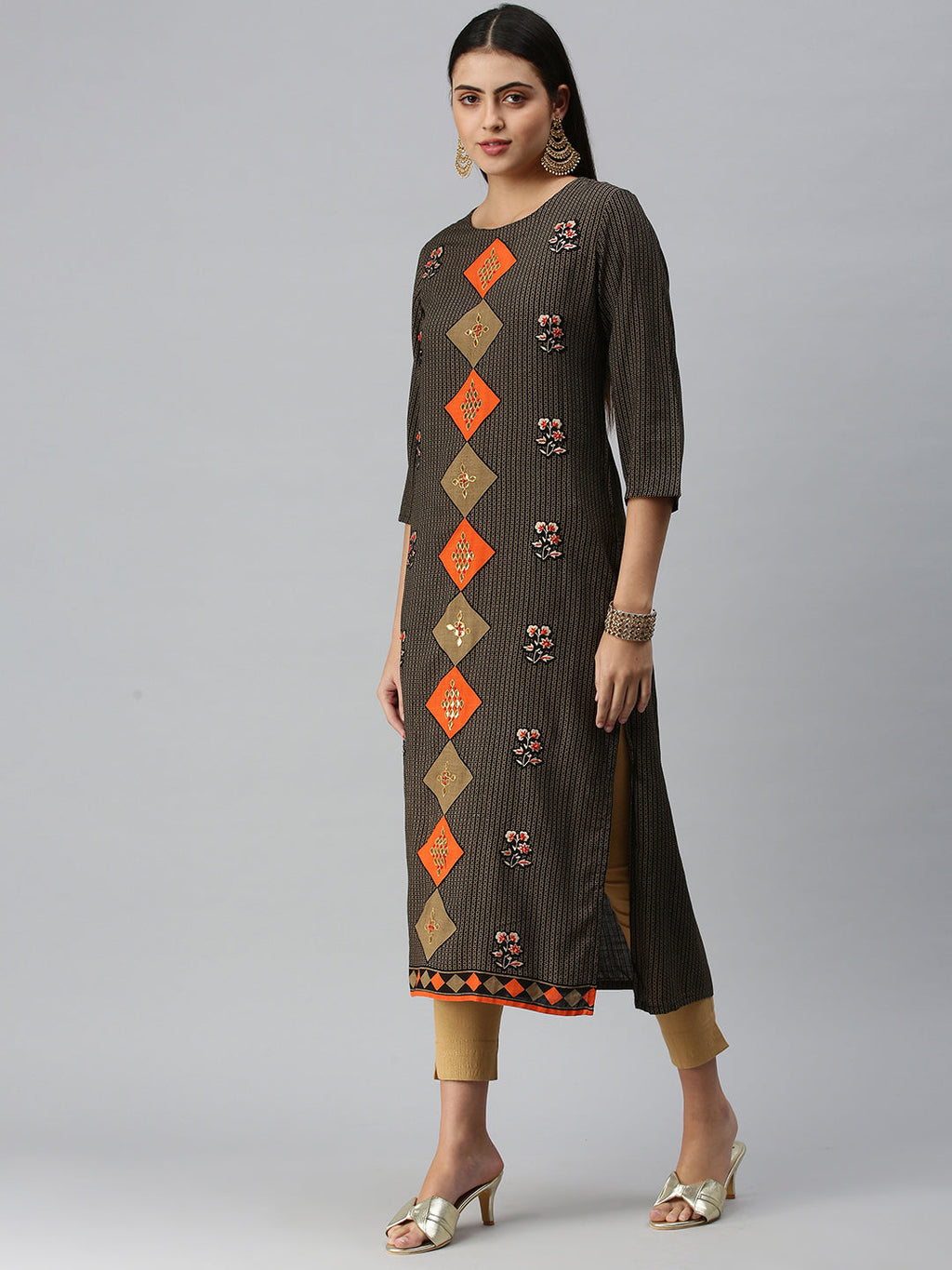 Women's Black Beige Floral Khatwa Straight Kurta