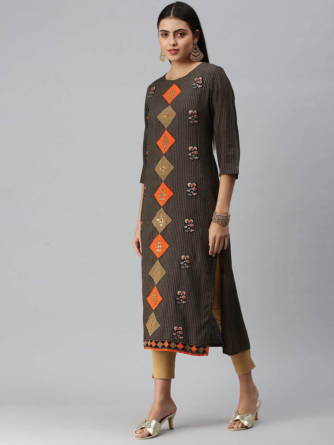 Women's Black Beige Floral Khatwa Straight Kurta