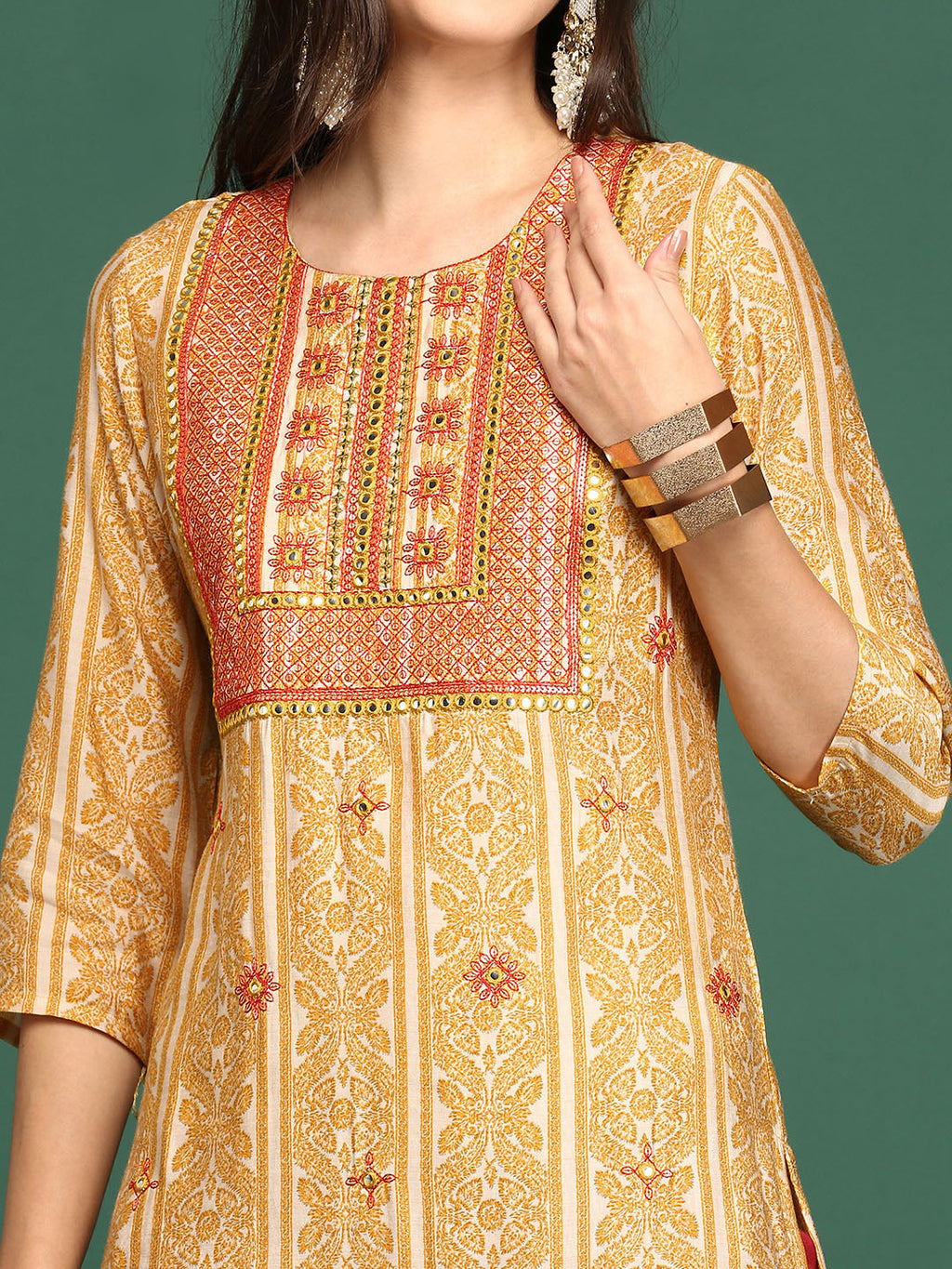 Women's Mustard Solid Straight Kurta