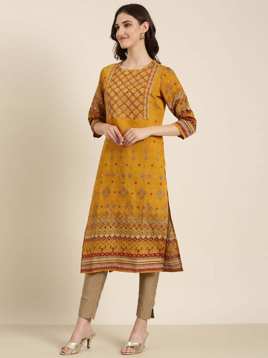 Women's Mustard Printed Round Neck Straight Kurta