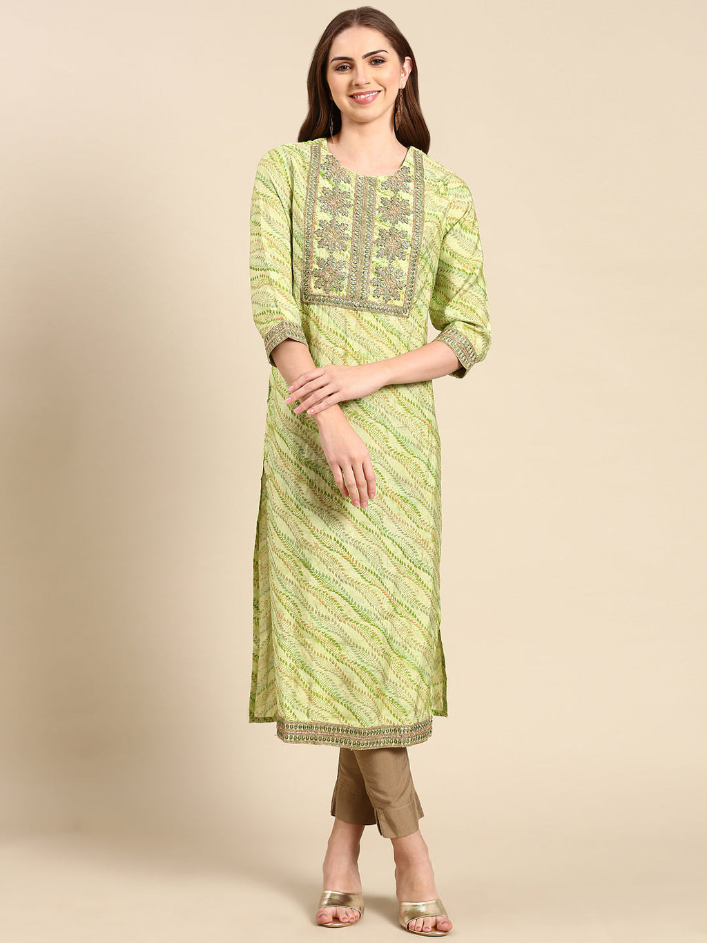 Women's Green Ethnic Motif Printed Thread Work Straight Kurta