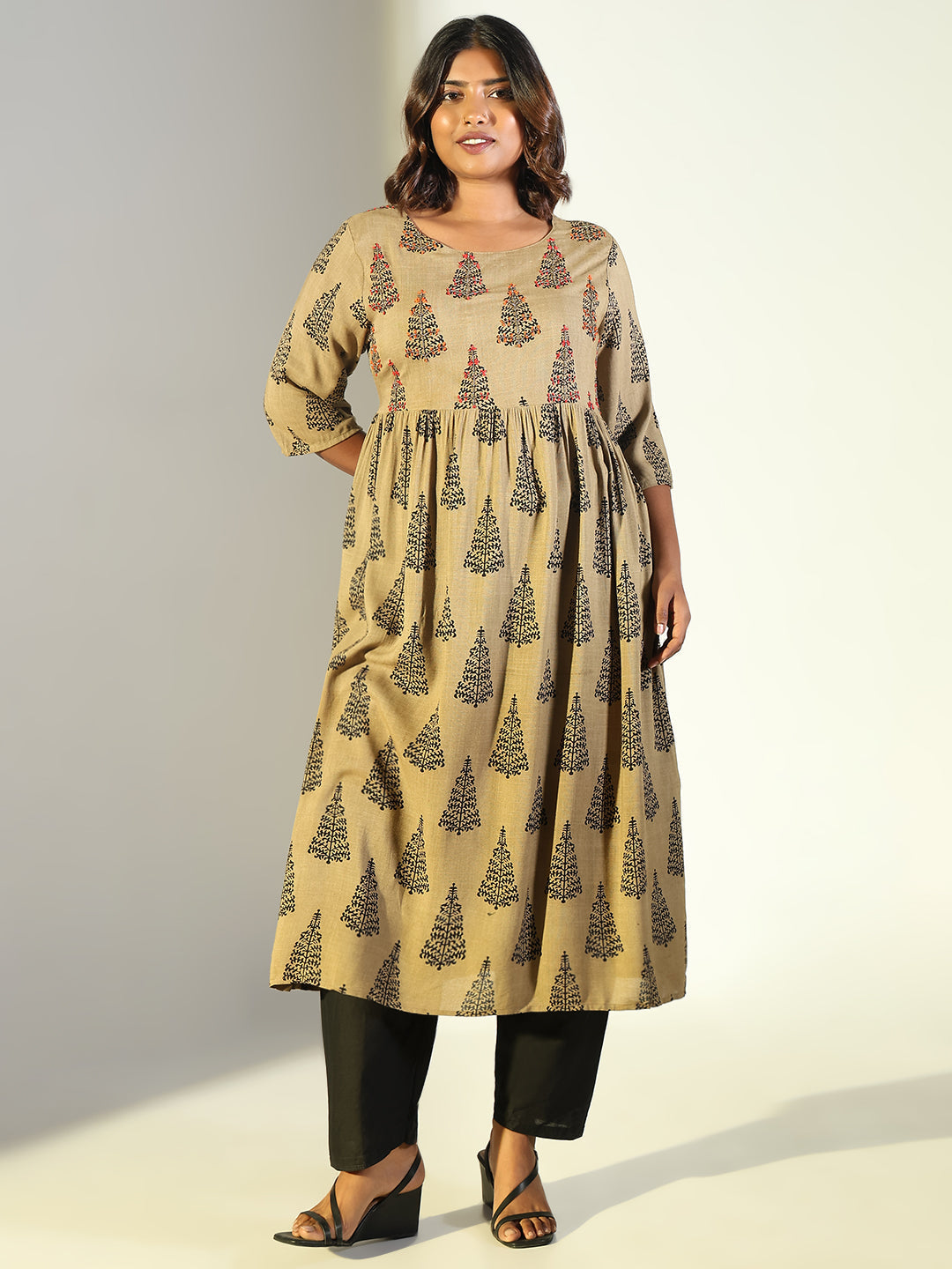 Women's Beige Graphic Anarkali Kurta