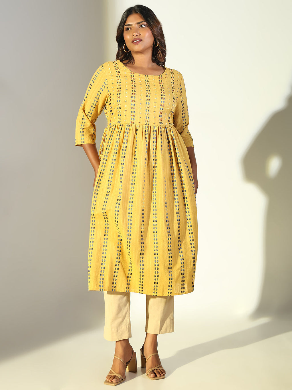 Women's Ethnic Yellow Graphic Straight Kurta