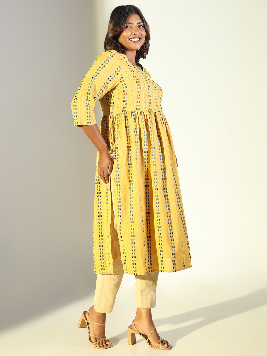 Women's Ethnic Yellow Graphic Straight Kurta