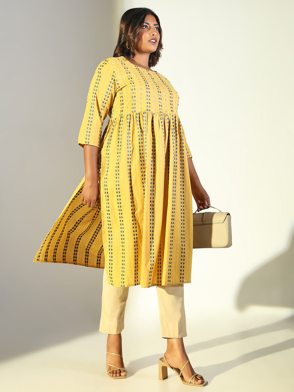 Women's Ethnic Yellow Graphic Straight Kurta