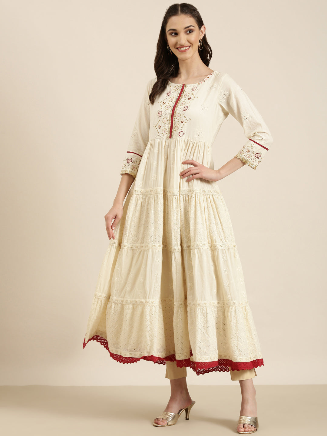 Women's Cream Floral Embroidered Tiered Anarkali Kurta
