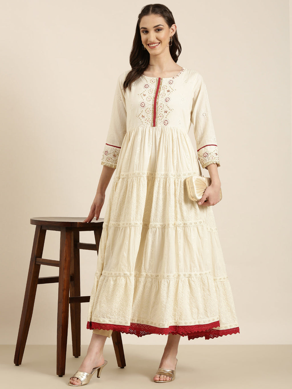 Women's Cream Floral Embroidered Tiered Anarkali Kurta