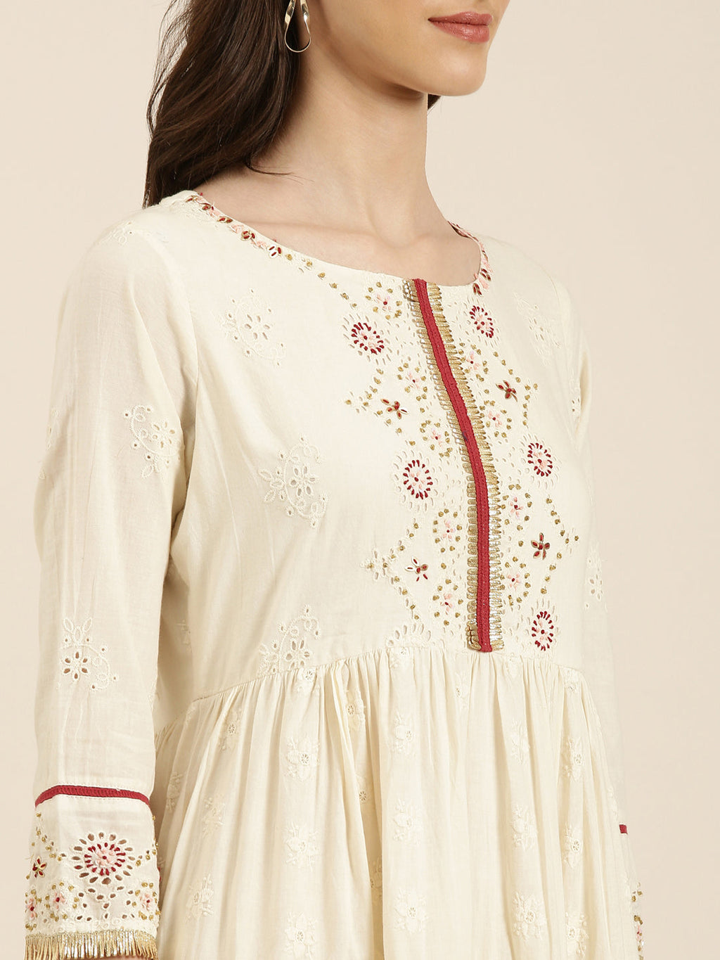 Women's Cream Floral Embroidered Tiered Anarkali Kurta