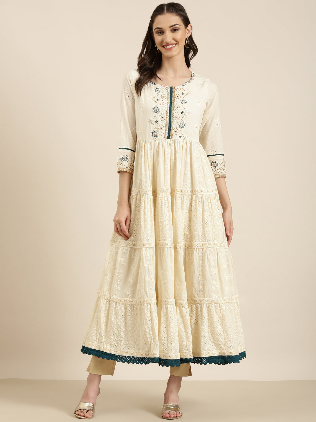 Women's Off White Floral Embroidered Tiered Anarkali Kurta