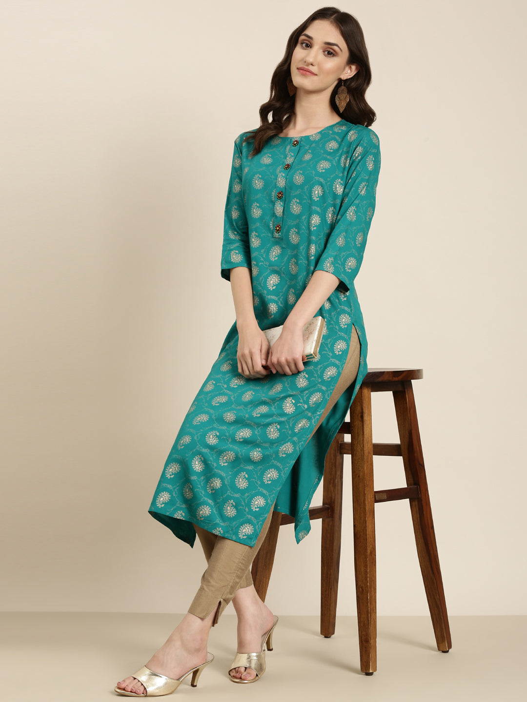 Women's Teal Paisley Printed Round Neck Straight Kurta