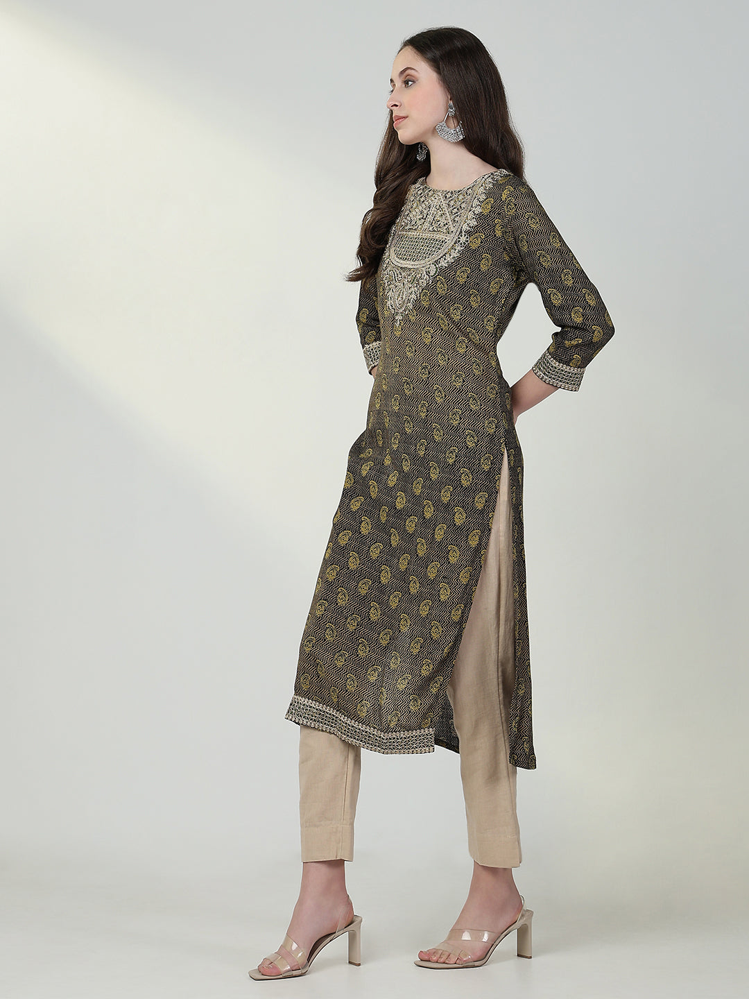 Women's Green Paisley Straight Kurta