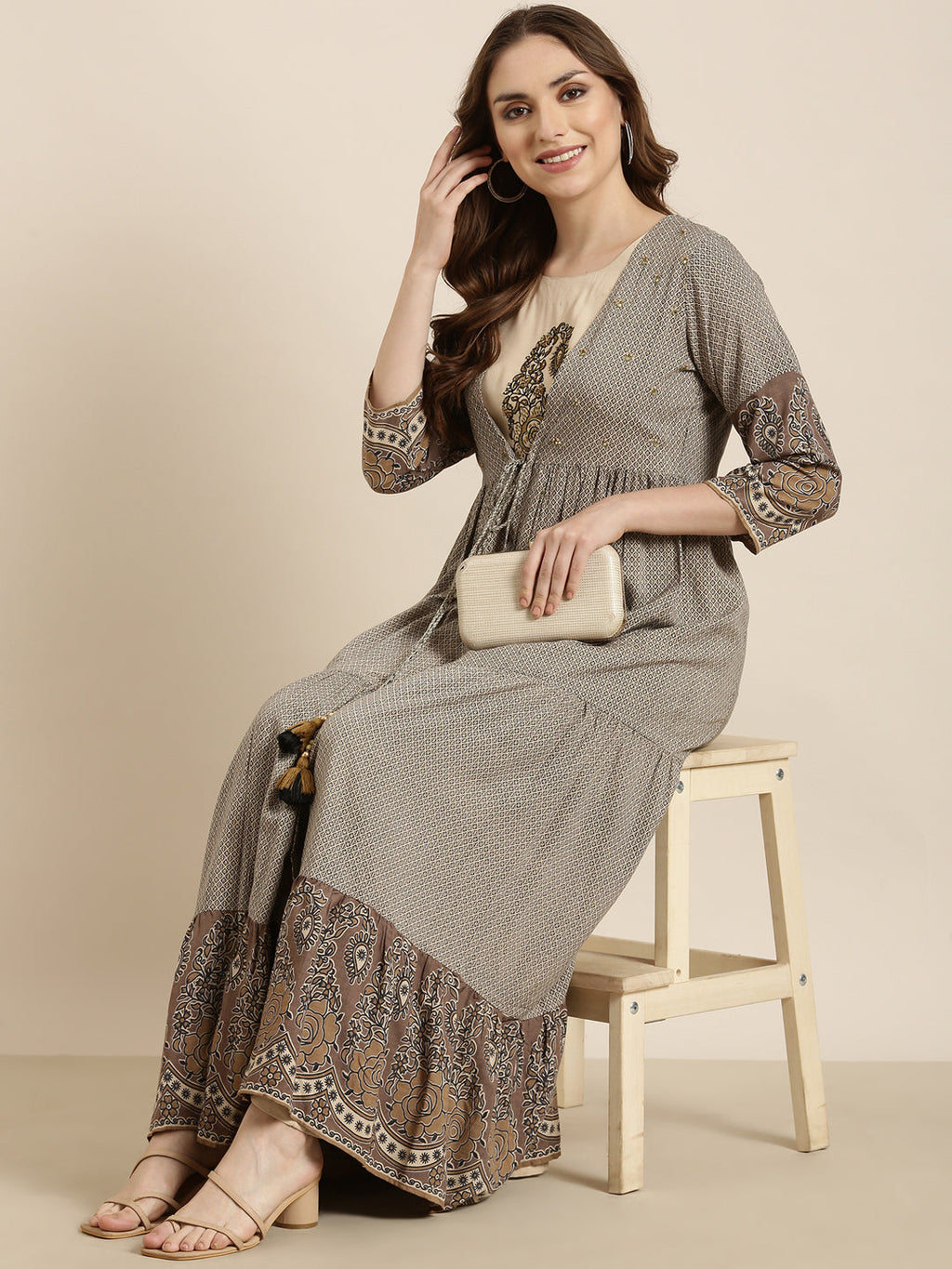 Women's Anarkali Beige Ethnic Motifs Kurta Comes With Overcoat