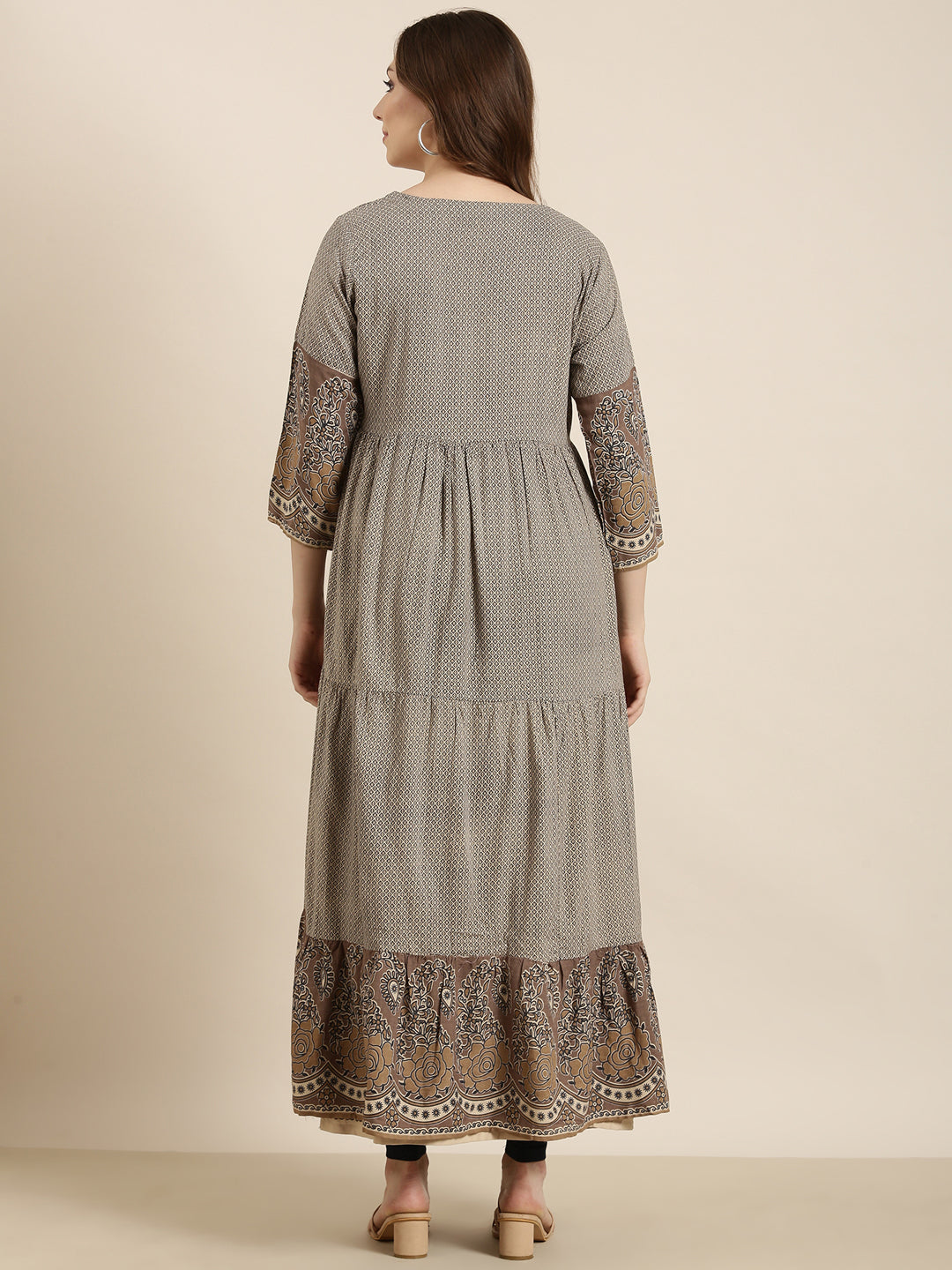 Women's Anarkali Beige Ethnic Motifs Kurta Comes With Overcoat