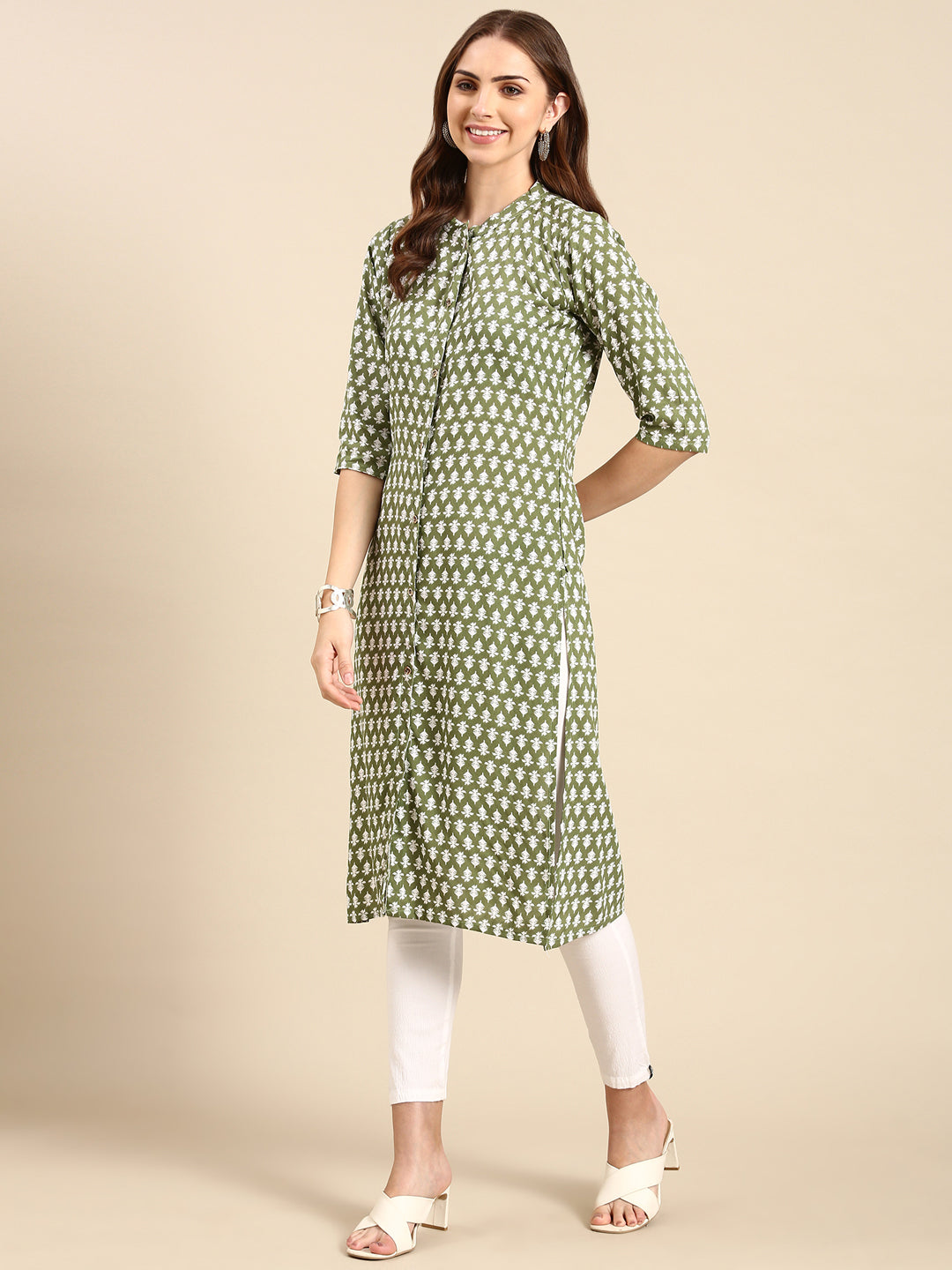 Women's Green Mandarin Collar Floral Printed Straight Kurta