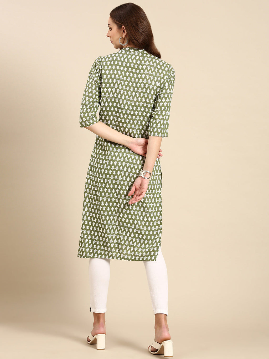 Women's Green Mandarin Collar Floral Printed Straight Kurta