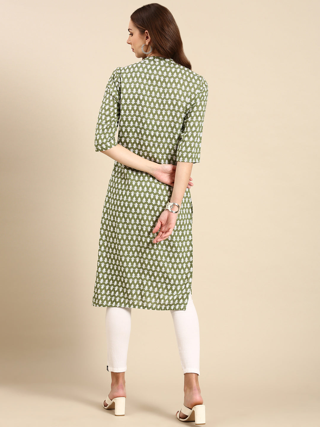 Women's Green Mandarin Collar Floral Printed Straight Kurta
