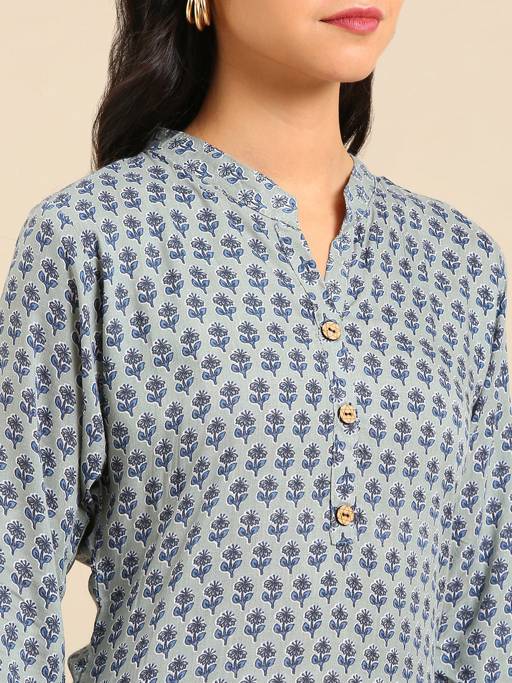 Women's Sea Green Floral Printed Straight Kurta