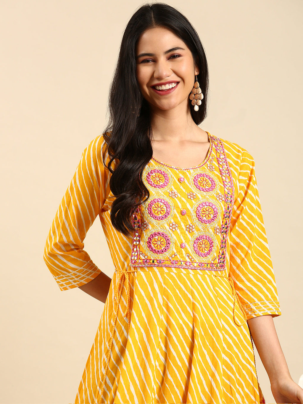 Women's Yellow Embellished Gotta Patti Anarkali Cotton Kurta