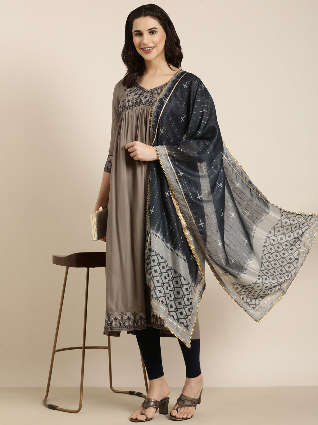 Women's Anarkali Grey Solid Kurta Sets with Dupatta