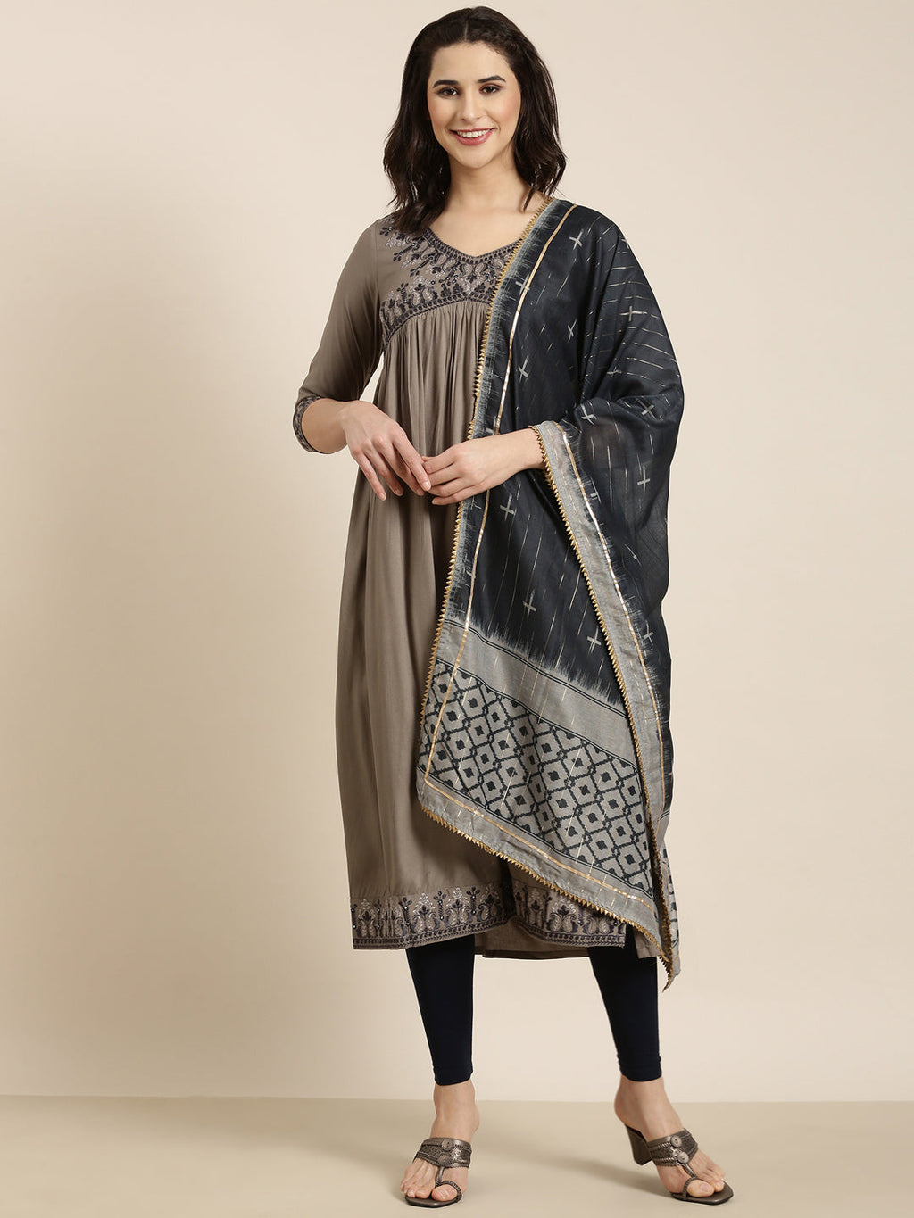 Women's Anarkali Grey Solid Kurta Sets with Dupatta