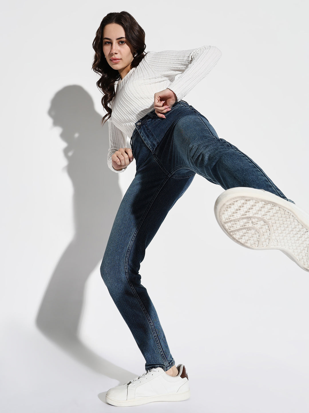 Women's Blue Mid-Rise Comfort Slim Fit Light Fade Acid Wash Stretchable Jeans