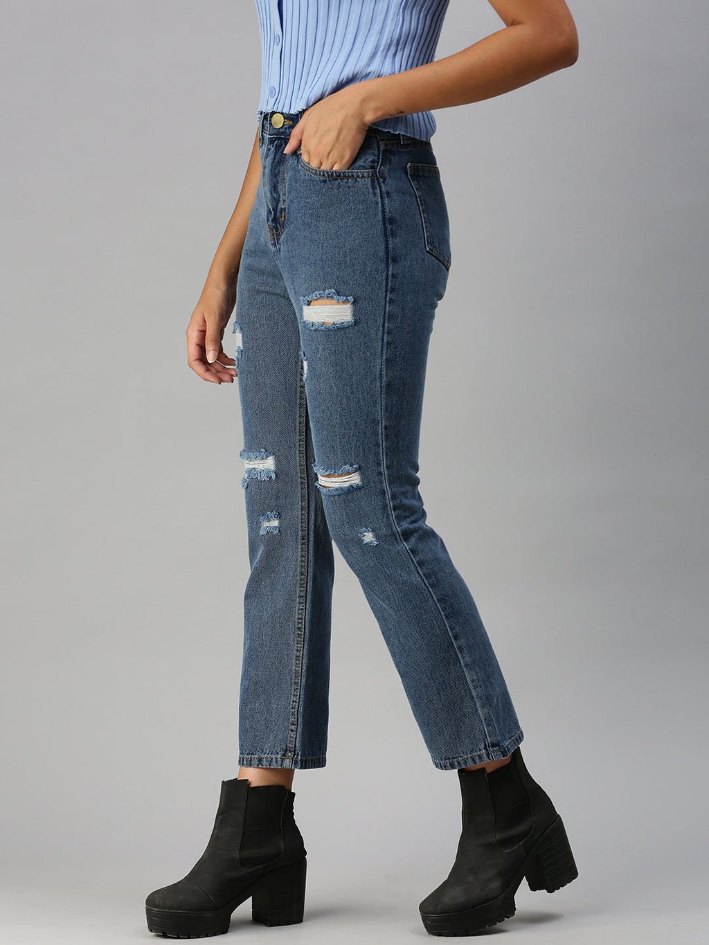 Women's Blue Straight Fit High-Rise Mildly Distressed Light Fade Jeans