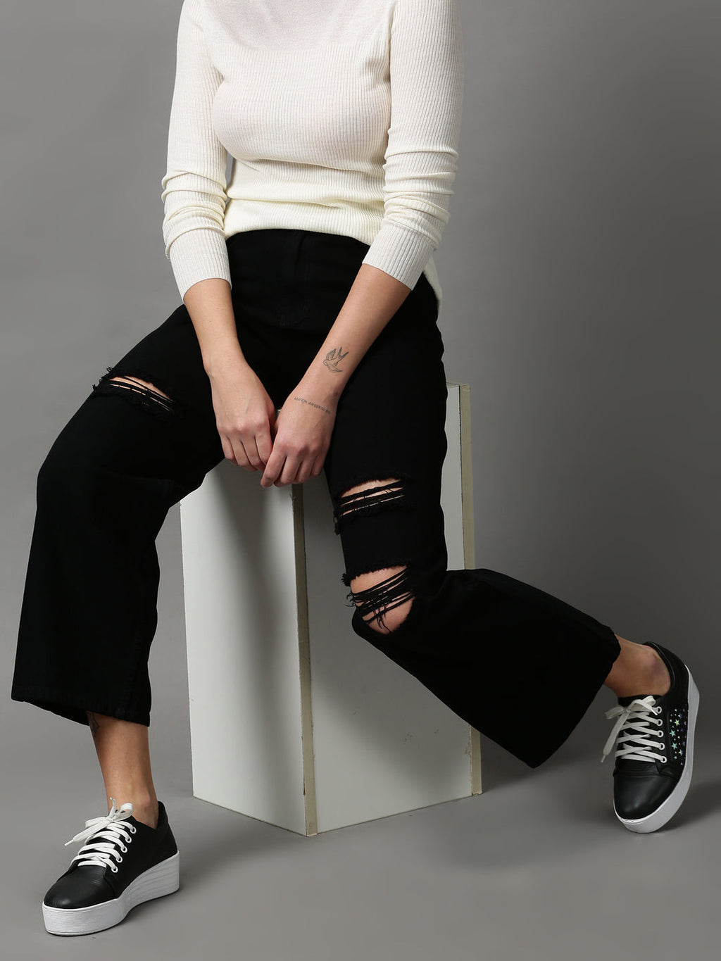 Women's Black Wide Leg Slash Knee Jeans