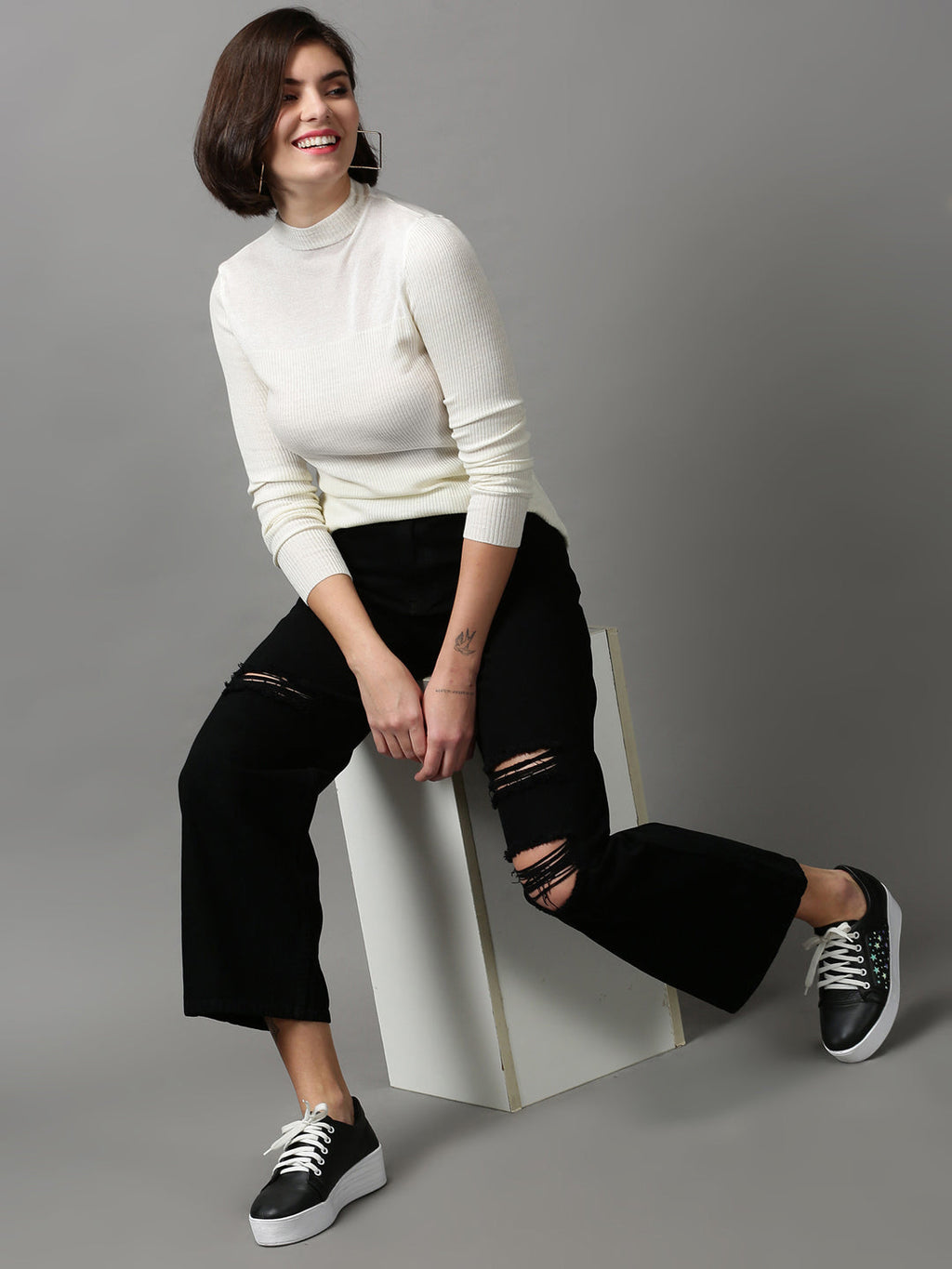 Women's Black Wide Leg Slash Knee Jeans