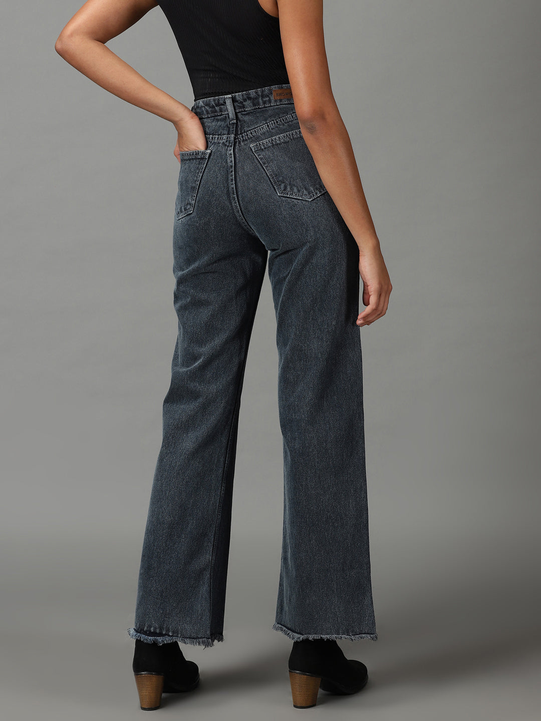 Women's Grey Straight Fit High-Rise Light Fade Stretchable Jeans