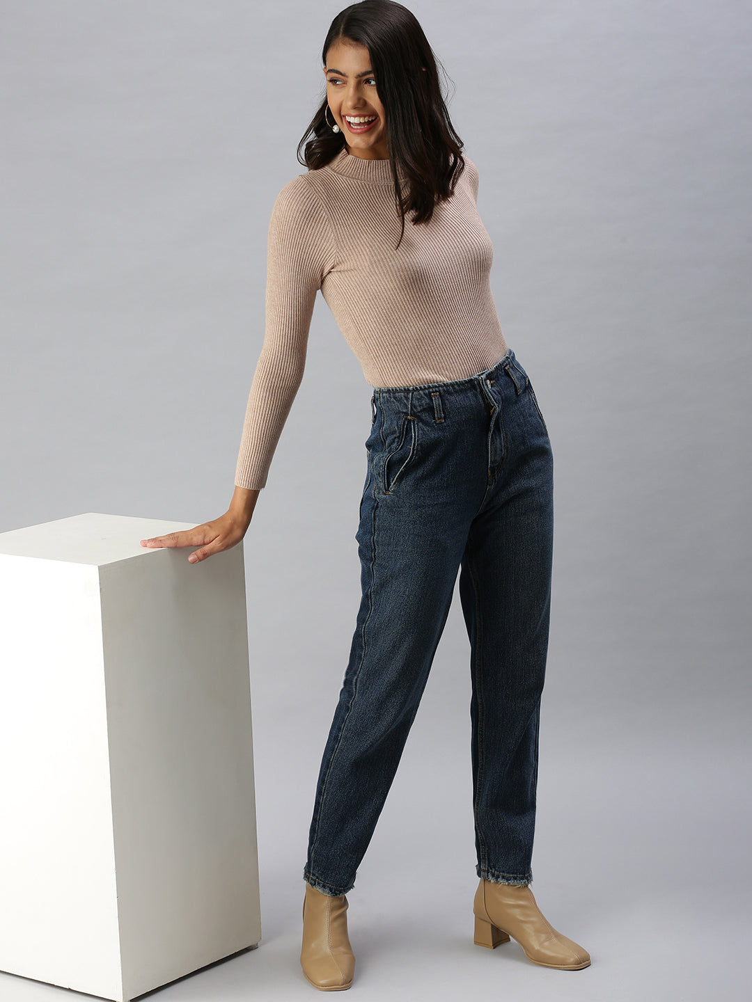 Women's Blue High-Rise Light Fade Jeans