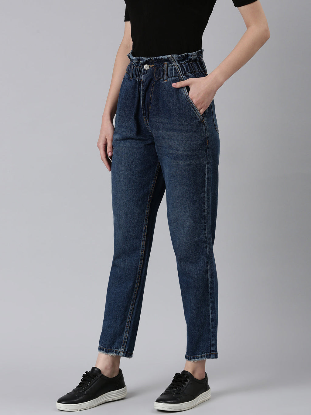 Women's Blue High-Rise Light Fade Light Shade Denim Jeans