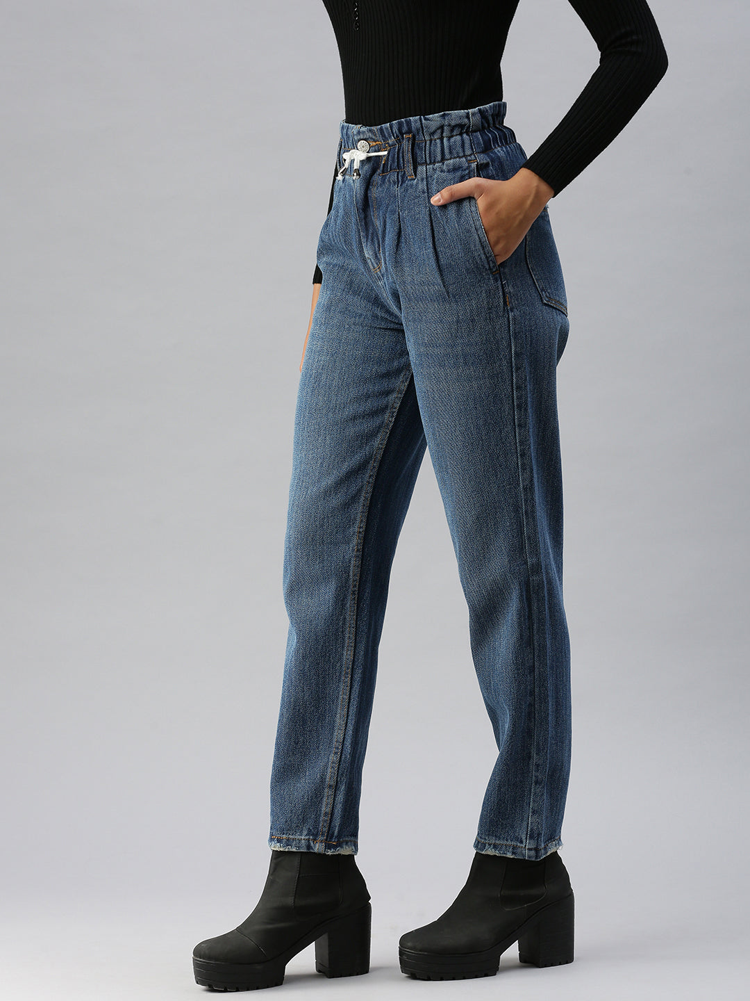 Women's Blue High-Rise Jeans