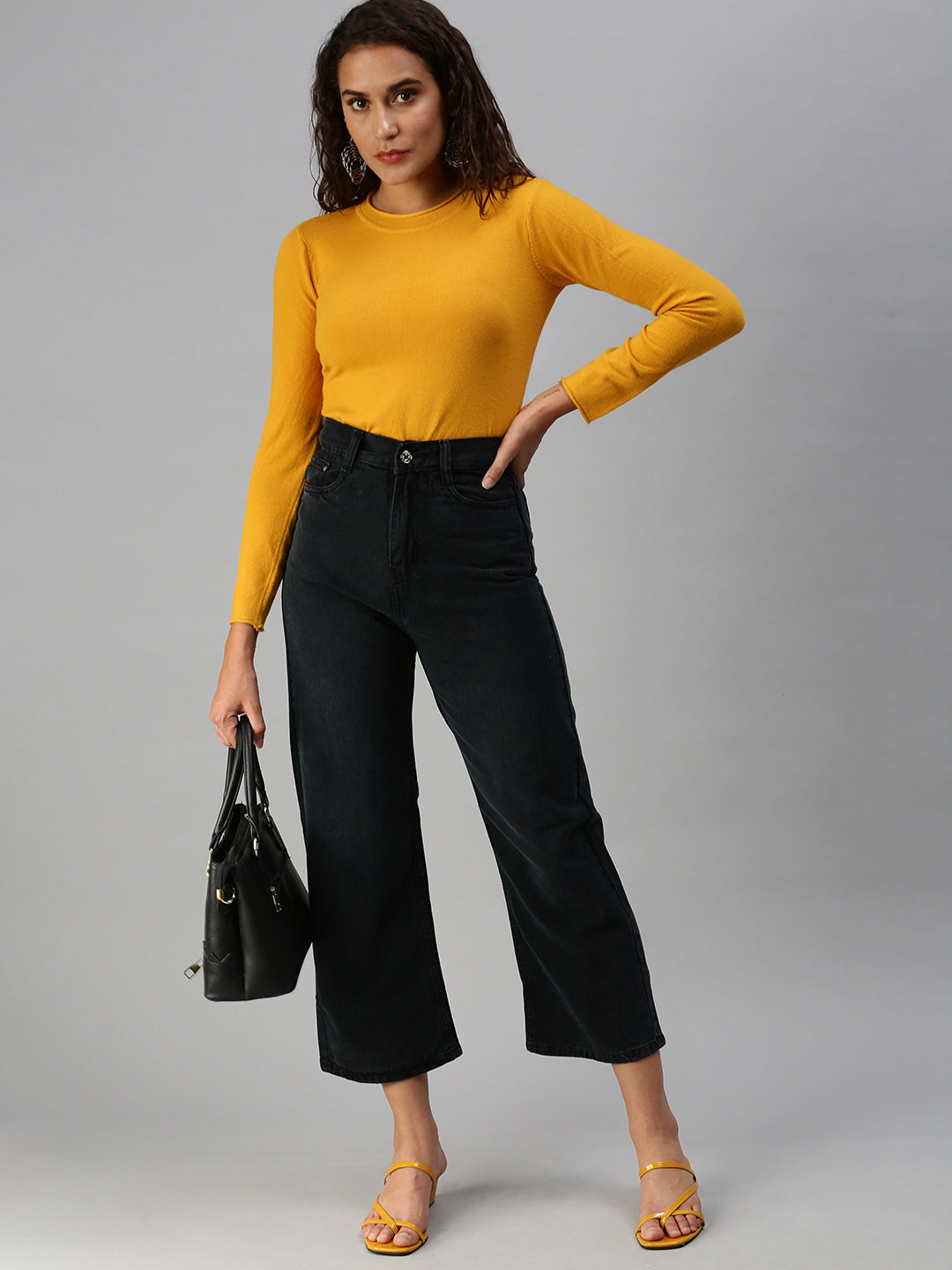 Women's Dark Grey Straight Fit High-Rise Light Fade Stretchable Jeans