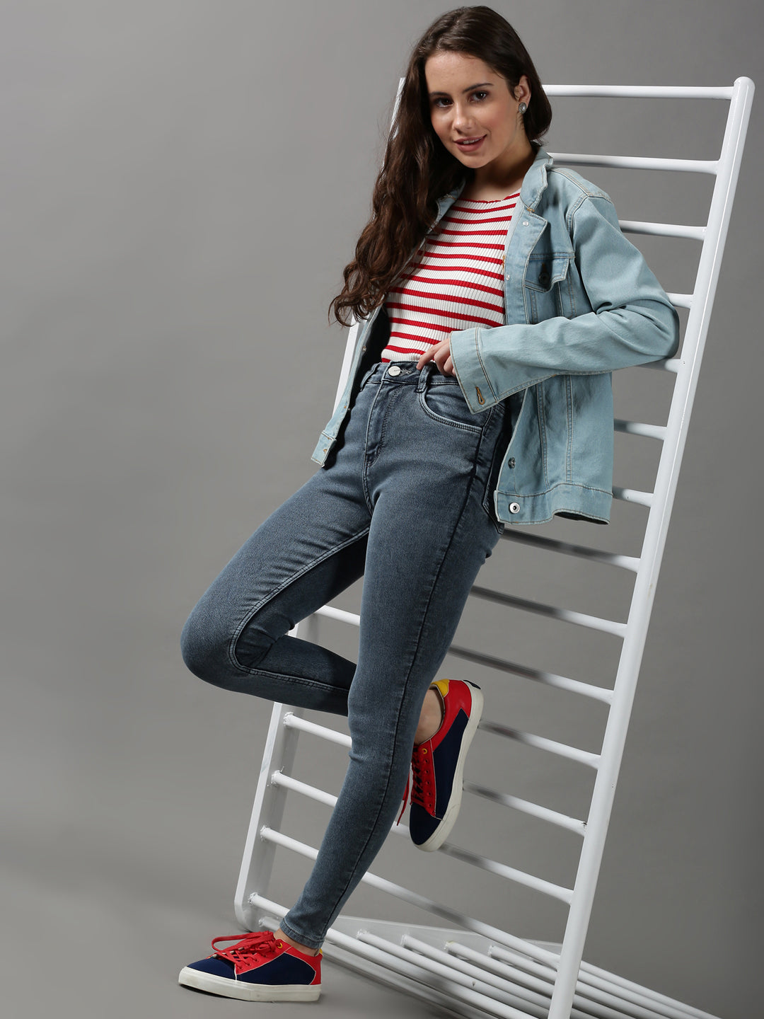 Women's Grey Skinny Fit Stretchable Denim Jeans