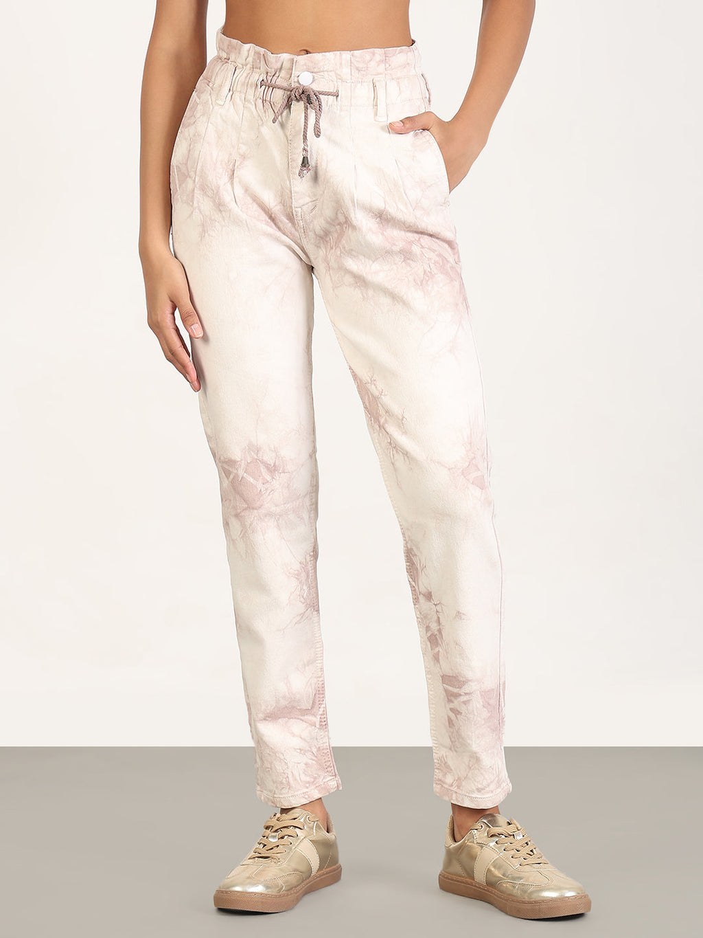 Women's Solid Brown Mom Fit Jeans