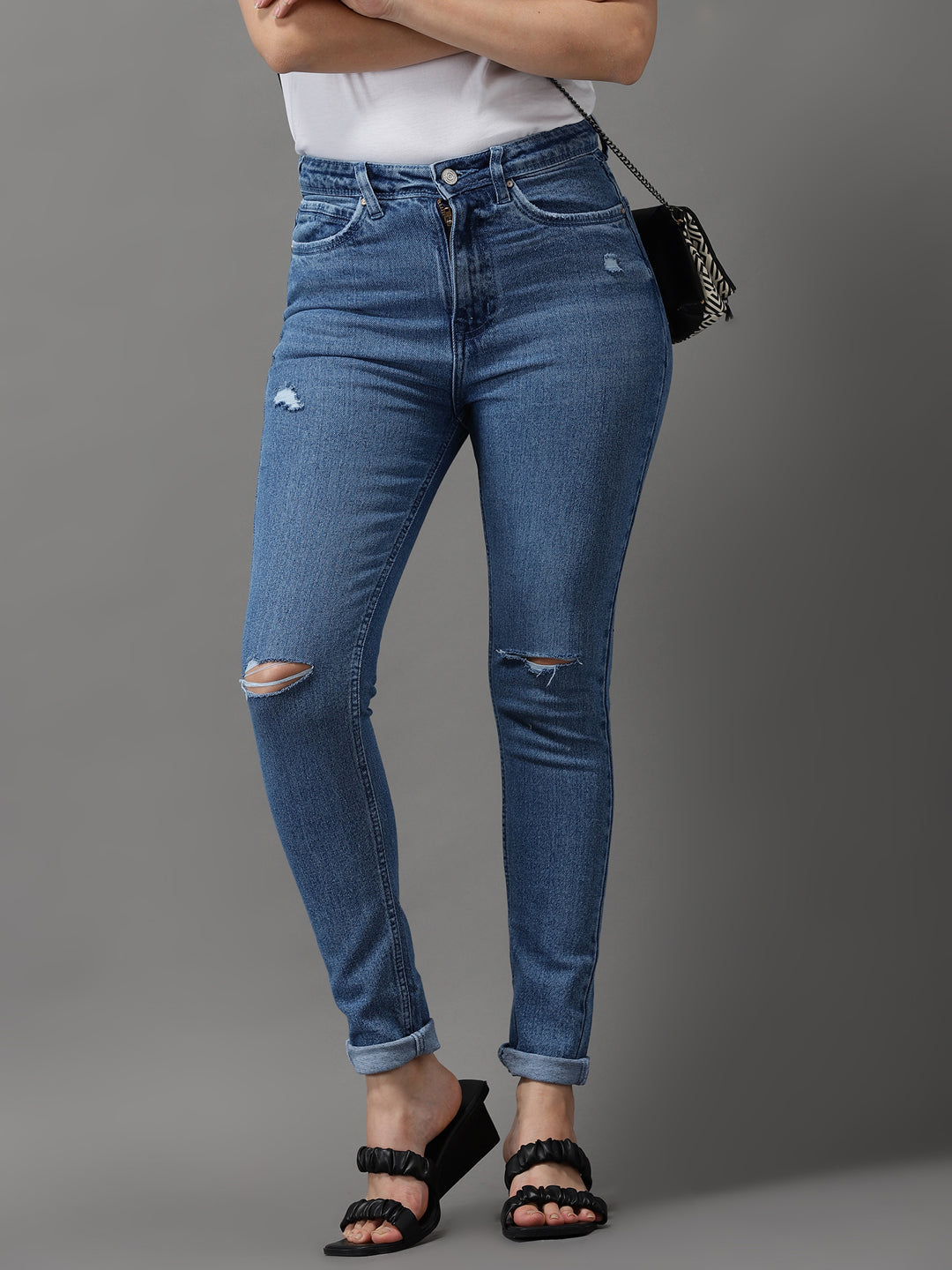 Women's Blue Jean Slim Fit High-Rise Slash Knee Light Fade Stretchable Jeans