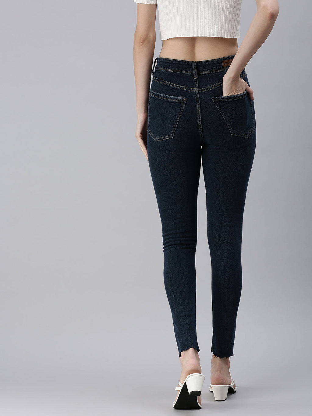 Women's Navy Blue Skinny Fit High-Rise Stretchable Jeans