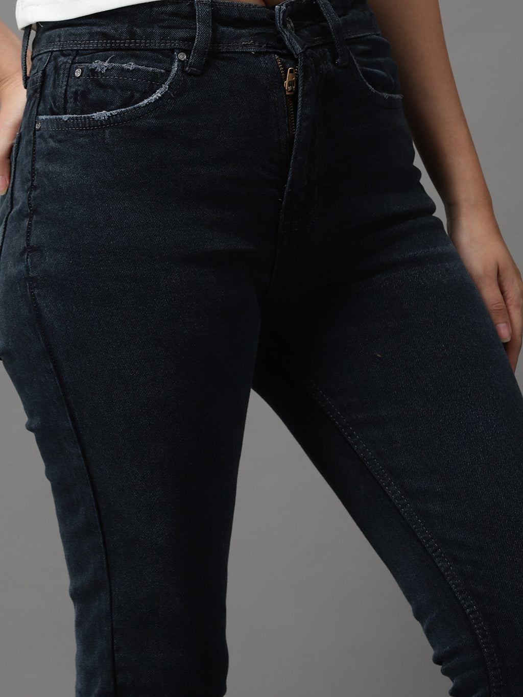 Women's Grey Jean Slim Fit High-Rise Stretchable Jeans