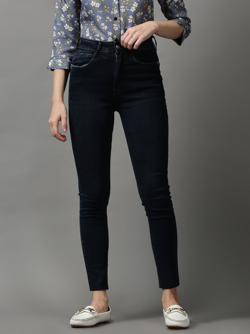 Women's Navy Blue Slim Fit Stretchable Jeans