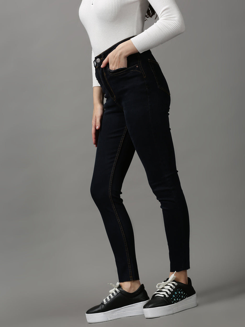Women's Navy Blue Skinny Fit Stretchable Denim Jeans