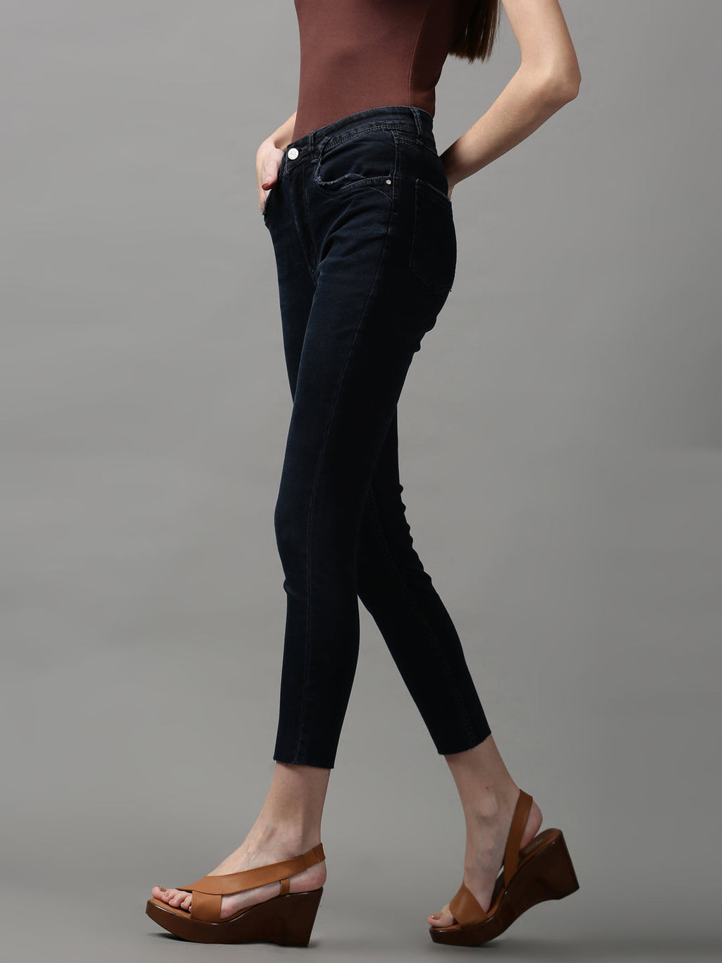 Women's Navy Blue Skinny Fit Stretchable Denim Jeans