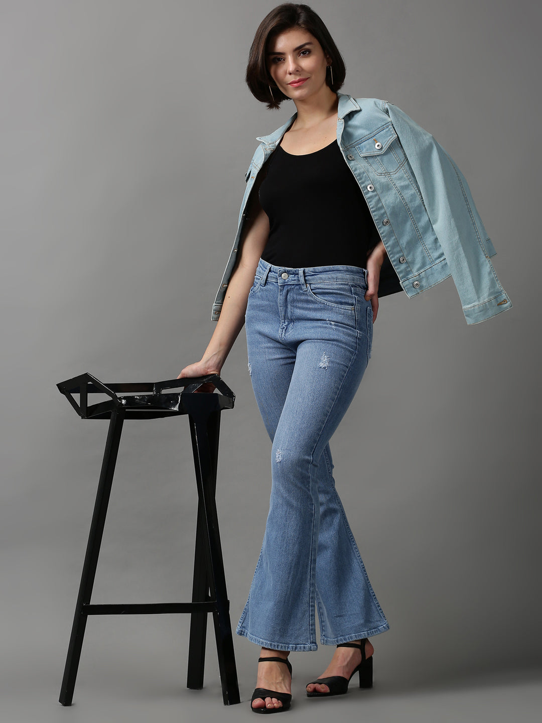 Women's Blue Bootcut Low Distress Light Fade Stretchable Denim Jeans