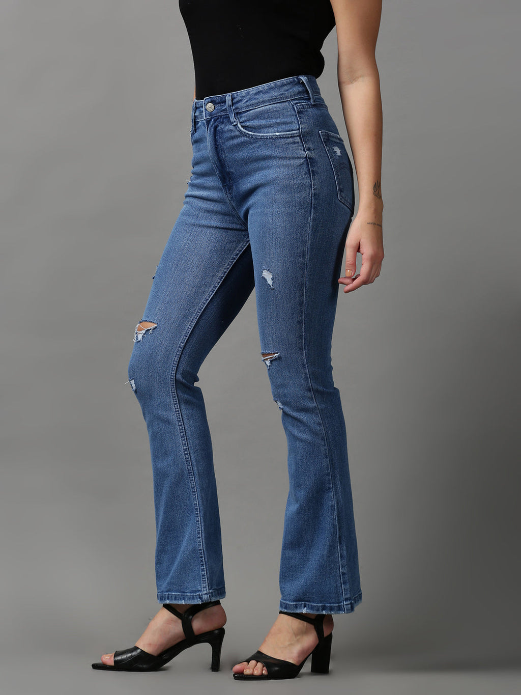Women's Blue Bootcut Mildly Distressed Light Fade Stretchable Denim Jeans