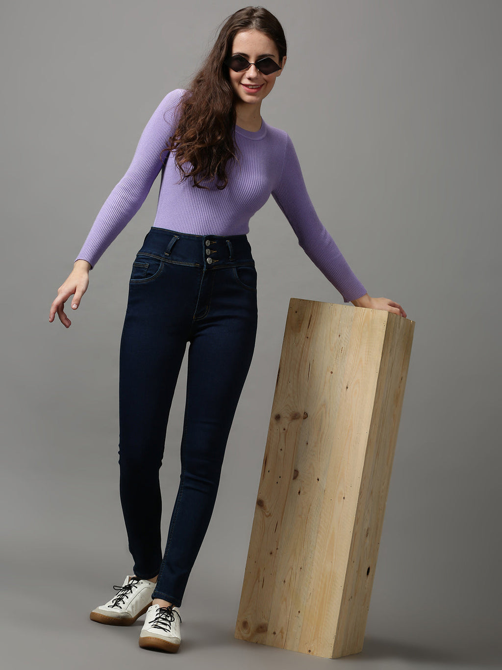 Women's Navy Blue Skinny Fit Clean Look High-Rise Stretchable Denim Jeans